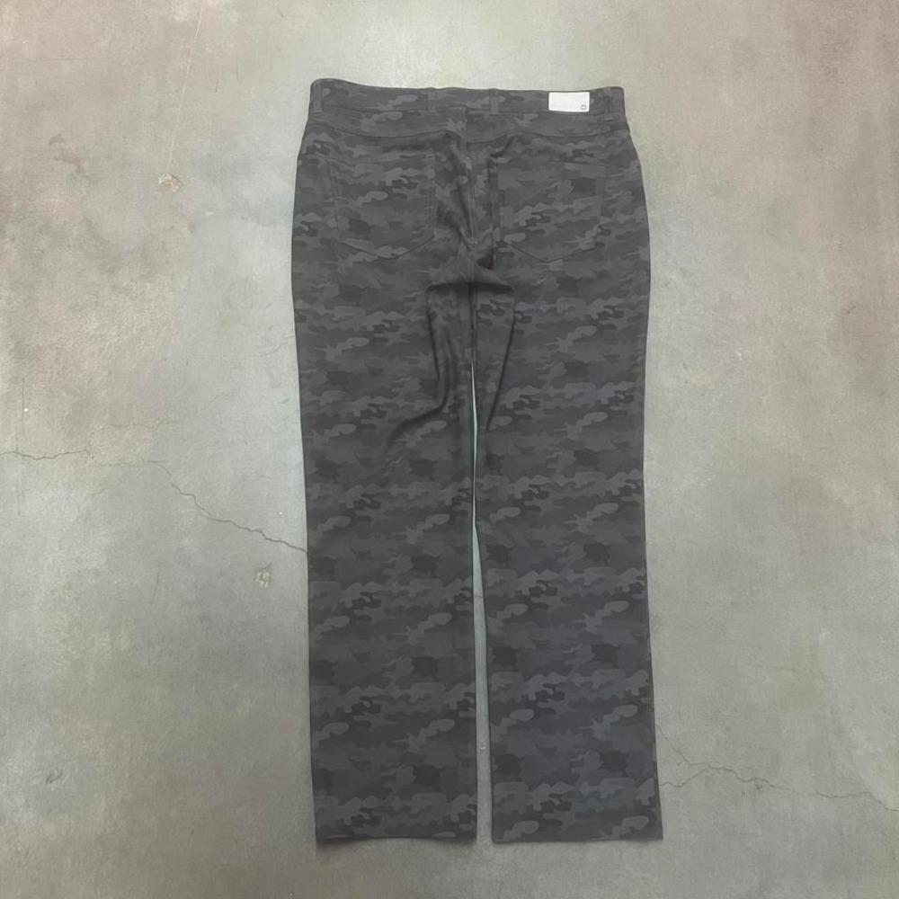 Peter Millar men's Crown crafted men's grey iron camo chino pants performance 36